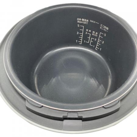 Panasonic (パナソニック) 圧力IH炊飯ジャー SR-R10B 2025年製 5.5合