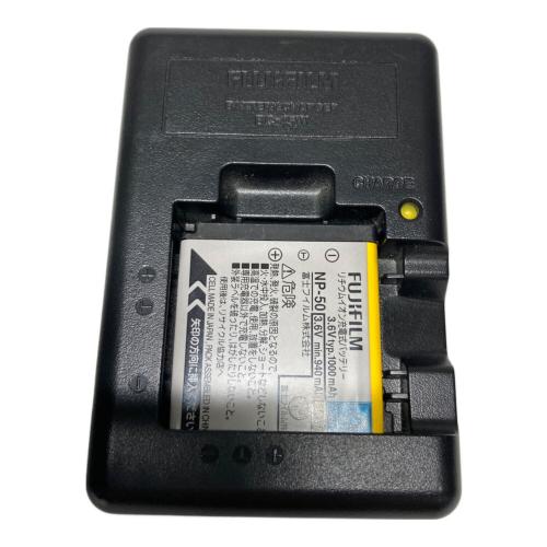 FUJIFILM (フジフィルム) デジタルカメラ FinePix F300EXR 1200万画素(有効画素) 専用電池 SDカード SDHCカード対応 8～1/2000 秒 0D021172