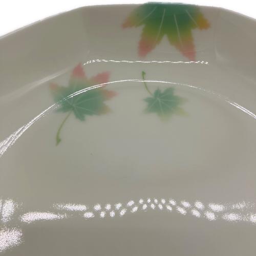 深川製磁 (フカガワセイジ) グリーン楓 面取取皿揃