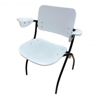 ダイニングチェアー ホワイト ナナ アームチェア イルマリタピオヴァーラ