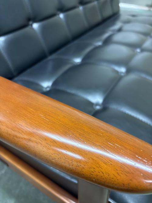 カリモク60 (カリモクロクジュウ) Ｋチェア スタンダードブラック 27 2シーター W36173BW 合皮