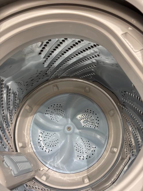 Hisense (ハイセンス) 全自動洗濯機 HW-T55C 2018年製 ※キズ有