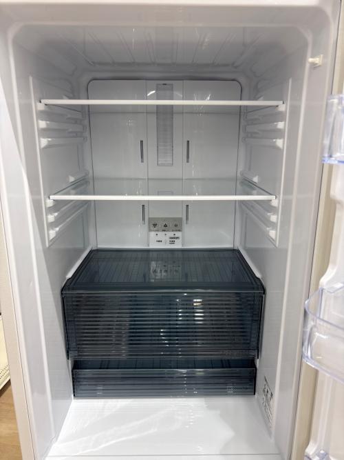 SHARP (シャープ) 冷蔵庫 SJ-PD31K-W 2023年製 310Ｌ