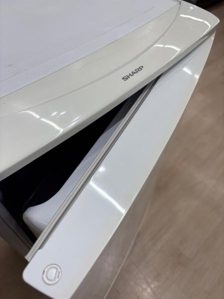 札幌 引き取り シャープ 2ドア冷蔵庫 2015年製 137L SJ-D14A シルバー SHARP (シャープ) 2ドア冷蔵庫 SJ-D14A-W 2015年製 137L｜トレファクONLINE
