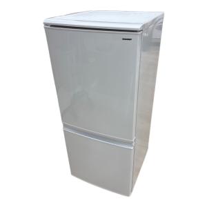 SHARP (シャープ) 2ドア冷蔵庫 SJ-C14D-W 2018年製 ※ヘコミ有 137L