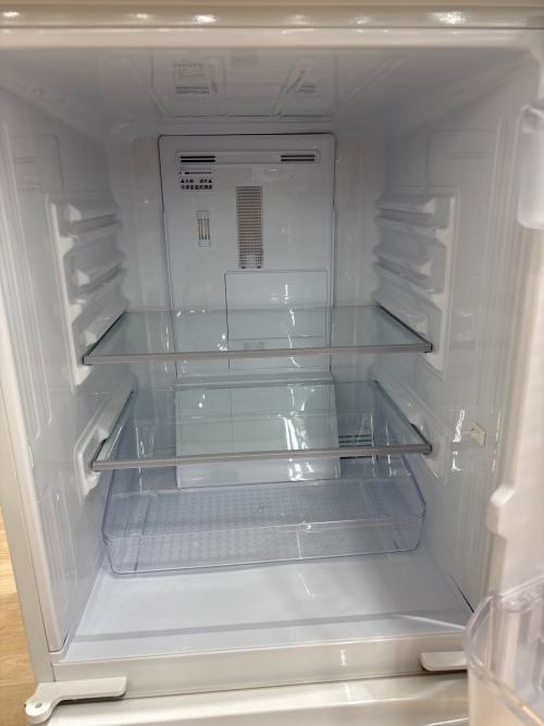 SHARP (シャープ) 2ドア冷蔵庫 SJ-C14D-W 2018年製 ※ヘコミ有 137L