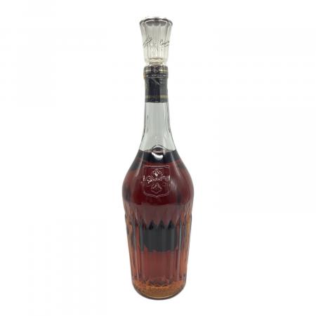 カミュ コニャック XO 700ml｜トレファクONLINE