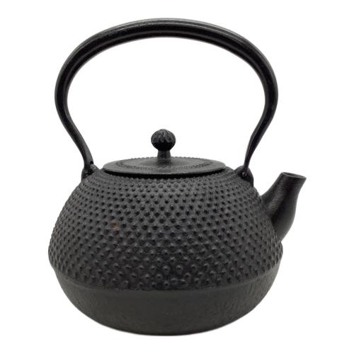 南部鉄器 (ナンブテッキ) 鉄瓶