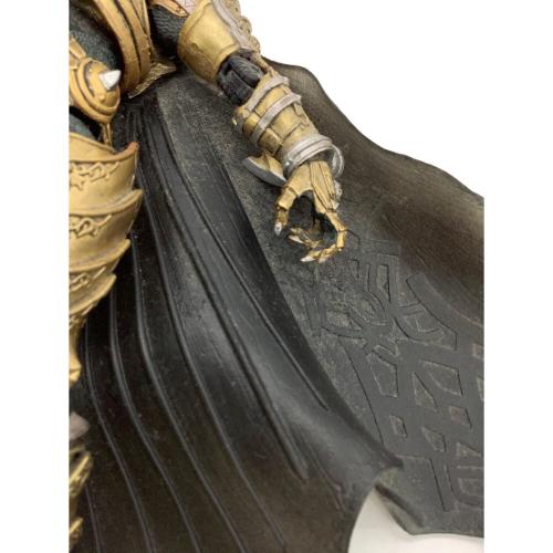 魔戒可動 黄金騎士 ガロ フィギュア