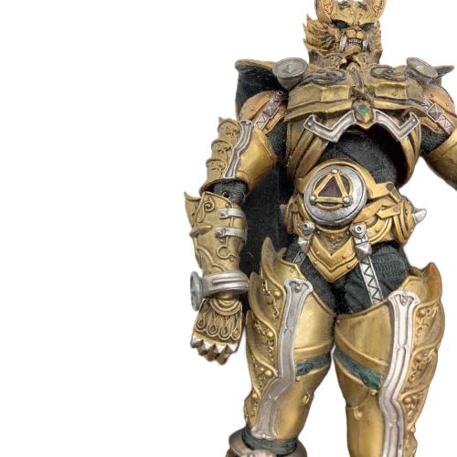 魔戒可動 黄金騎士 ガロ フィギュア