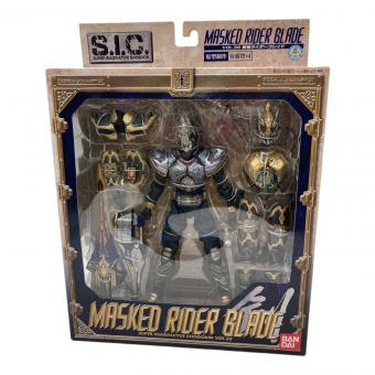 仮面ライダーブレイド (カメンライダーブレイド) 仮面ライダーブレイド フィギュア 仮面ライダー