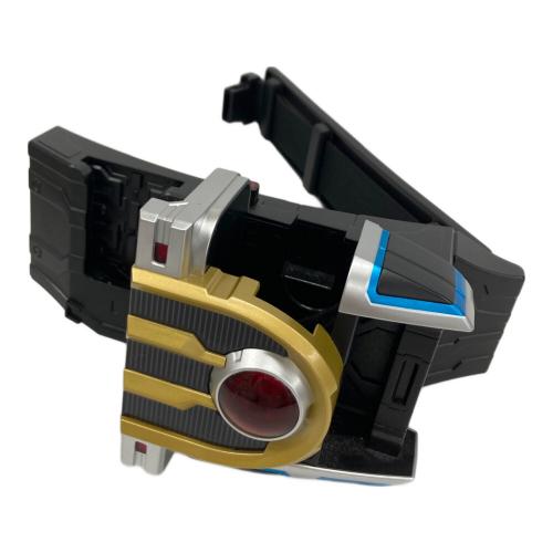 BANDAI (バンダイ) 仮面ライダーキバ イクサベルト＆イクサライザー 仮面ライダー BANDAI TOYS SHOP限定 COMPLETE SELECTION MODIFICATION