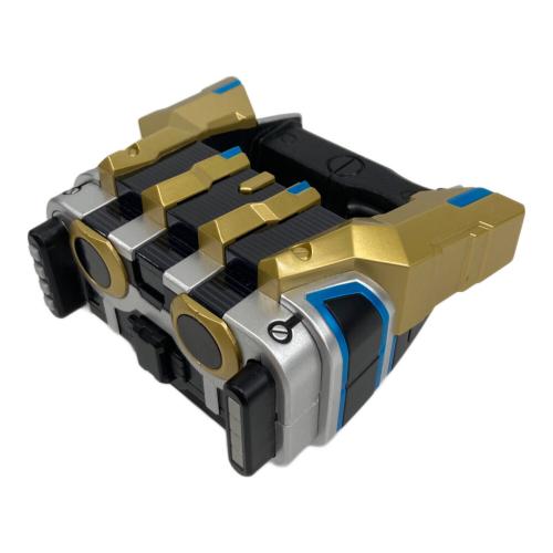 BANDAI (バンダイ) 仮面ライダーキバ イクサベルト＆イクサライザー 仮面ライダー BANDAI TOYS SHOP限定 COMPLETE SELECTION MODIFICATION