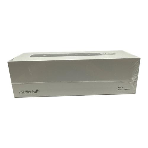 MEDICUBE (メディキューブ) トータル美顔器 AGE-R BOOSTER PRO