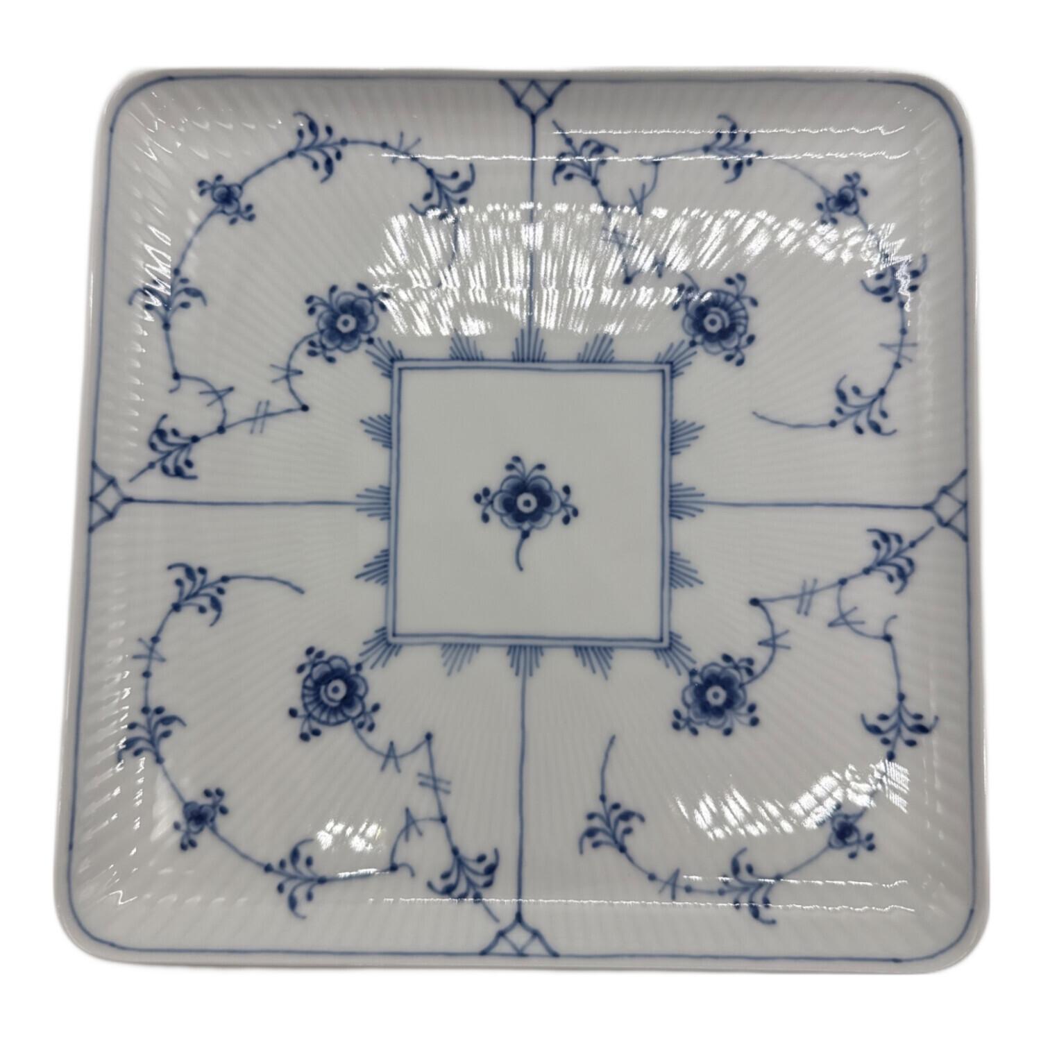 ROYAL COPENHAGEN (ロイヤル・コペンハーゲン) スクエアディッシュ