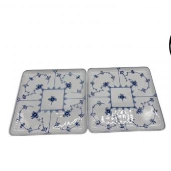 ROYAL COPENHAGEN (ロイヤル・コペンハーゲン) スクエアディッシュ 20cm ▲ ブルーフルーテッド・プレイン