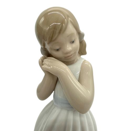 LLADRO (リヤドロ) フィギュリン 我が家のプリンセス 01006973 ▲