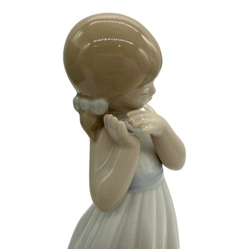 LLADRO (リヤドロ) フィギュリン 我が家のプリンセス 01006973 ▲