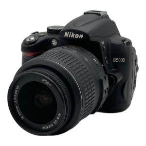 Nikon (ニコン) デジタル一眼レフカメラ D5000