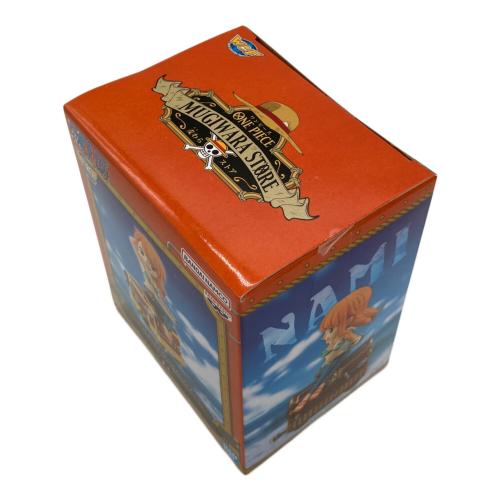 ONE PIECE (ワンピース) ナミ フィギュア 麦わらストア ALL ABOARD！ ワールドコレクタブルフィギュア