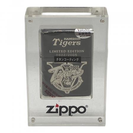 阪神タイガース ❗2005年 優勝記念限定❗ジッポライター アクリルケース入り ZIPPO (ジッポ) オイルライター 2005年製 阪神タイガース 2005年優勝