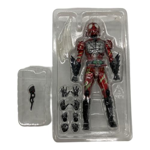 BANDAI (バンダイ) 仮面ライダー アマゾンアルファ (2nd season Ver.) フィギュア S.H.Figuarts