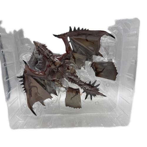 BANDAI (バンダイ) フィギュア　S.H.MonsterArts リオレウス 『モンスターハンターワールド：アイスボーン』