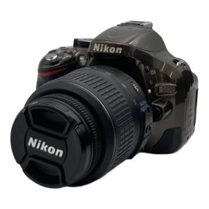 Nikon (ニコン) 一眼レフカメラ D5200