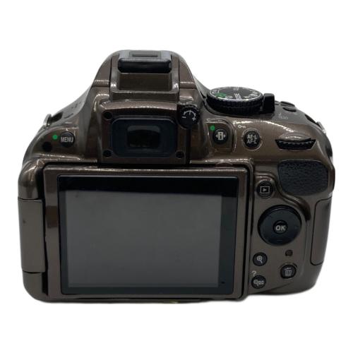 Nikon (ニコン) 一眼レフカメラ D5200