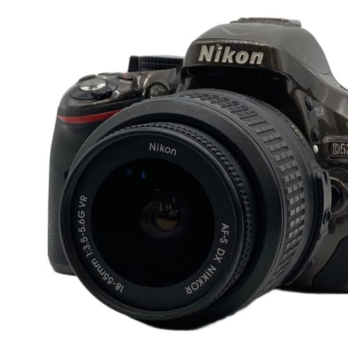Nikon (ニコン) 一眼レフカメラ D5200