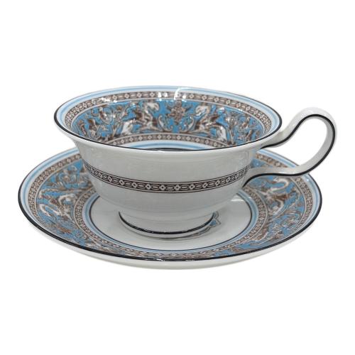 Wedgwood (ウェッジウッド) カップ&ソーサー フロレンティーン・ターコイズ