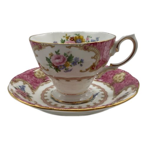 ROYAL ALBERT (ロイヤルアルバート) カップ&ソーサー レディーカーライル