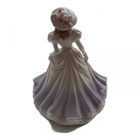 ROYAL WORCESTER (ロイヤルウースター) フィギュリン Catherine MADE