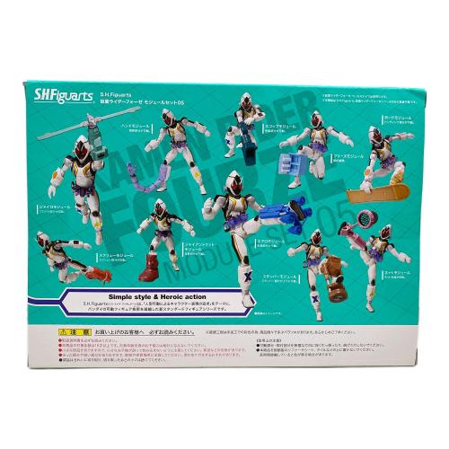 仮面ライダーフォーゼ (カメンライダーフォーゼ) 仮面ライダー モジュールセット05 （魂ウェブ限定) S.H.Figuarts