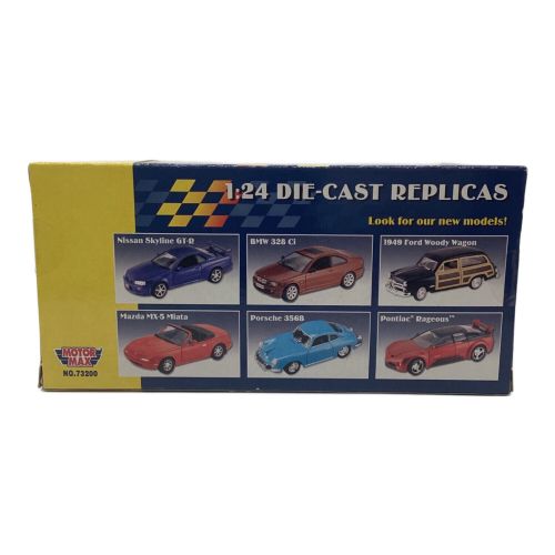 ミニカー 1:24 DIE-CAST REPLICAS