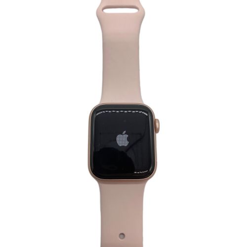 Apple (アップル) Apple Watch Series 5 3G112J/A GPSモデル ケースサイズ:40㎜ 〇 バッテリー:Aランク(98%) 程度:Aランク FH7Z40LAMLD3