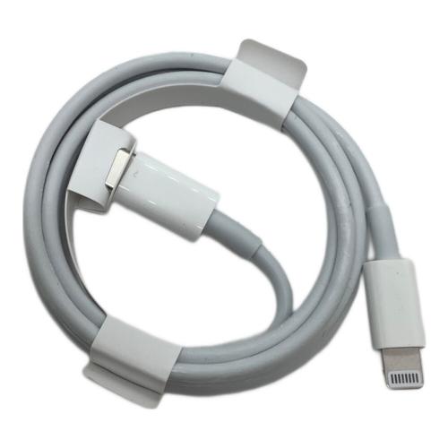 Apple (アップル) iPhone SE(第2世代) MHGQ3J/A サインアウト確認済 355555758573657 ○ au 修理履歴無し 64GB バッテリー:Bランク(83%) 程度:Bランク iOS 端末初期化済み