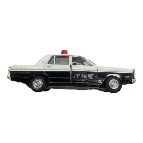 NISSANグロリア パトロールカー 1/40 ダイヤペット