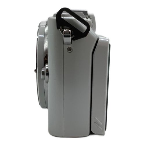 OLYMPUS (オリンパス) ミラーレス一眼カメラ バッテリー蓋破損有 E-PL6 1720万画素(総画素) フォーサーズ LiveMOS 専用電池 SDXCカード対応 -