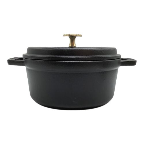 Staub (ストウブ) ココット ラウンド 18cm 1.7L