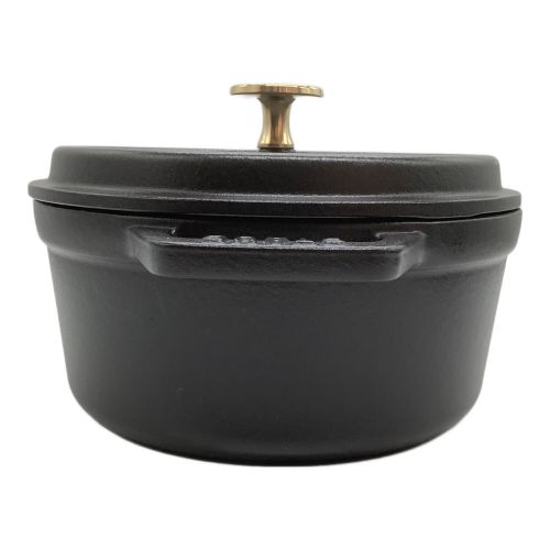 Staub (ストウブ) ココット ラウンド 18cm 1.7L