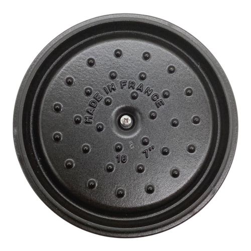 Staub (ストウブ) ココット ラウンド 18cm 1.7L