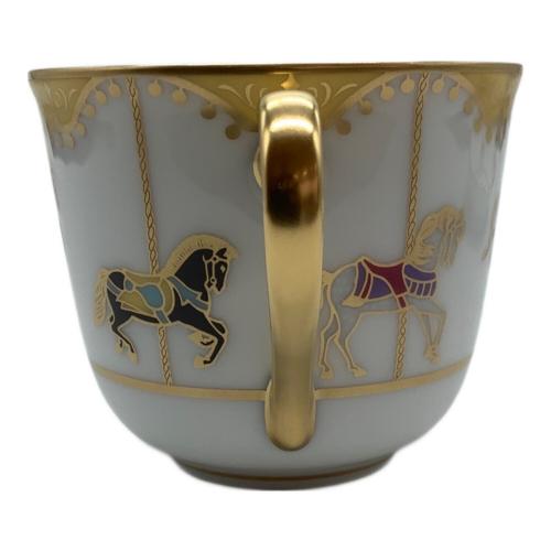 大倉陶園 (オオクラトウエン) カップ&ソーサー うまくゆく回転木馬