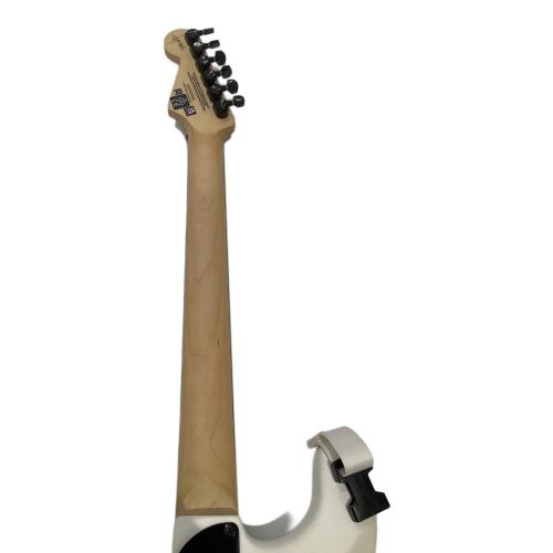 CHARVEL (シャーベル) エレキギター 2965801876 Jim Root Signature Pro-Mod 動作確認済み MC22007658