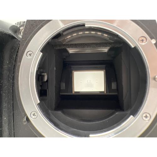 Nikon (ニコン) 一眼レフカメラ レンズ：AF-S NIKKOR18-55mm D40 -