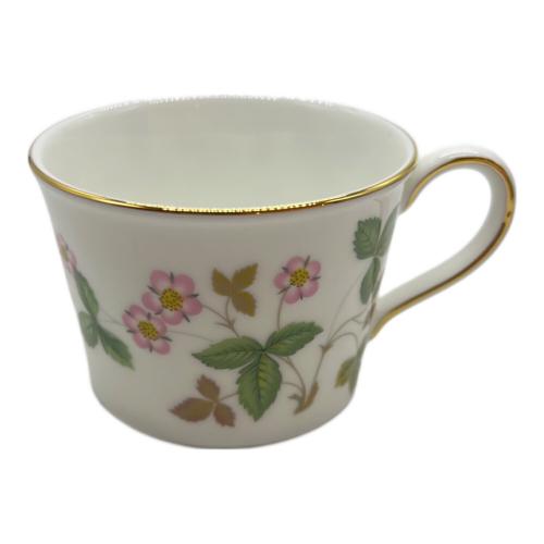 Wedgwood (ウェッジウッド) ティーカップ&ソーサー(デルフィ) ▲ ワイルドストロベリー 2Pセット