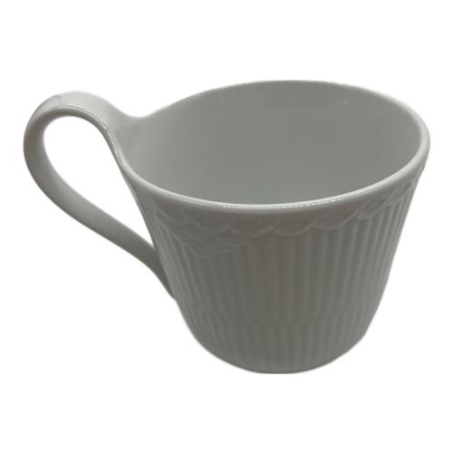 ROYAL COPENHAGEN (ロイヤル・コペンハーゲン) ハイハンドルマグ ホワイトフルーテッド・ハーフレース