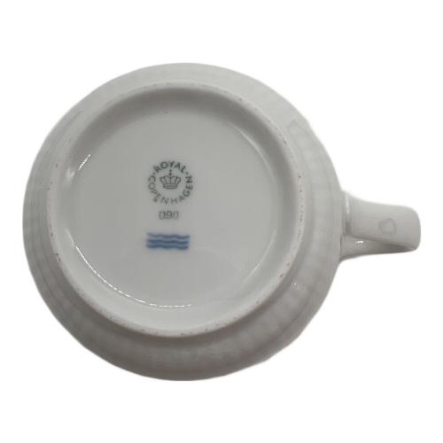 ROYAL COPENHAGEN (ロイヤル・コペンハーゲン) ハイハンドルマグ ホワイトフルーテッド・ハーフレース