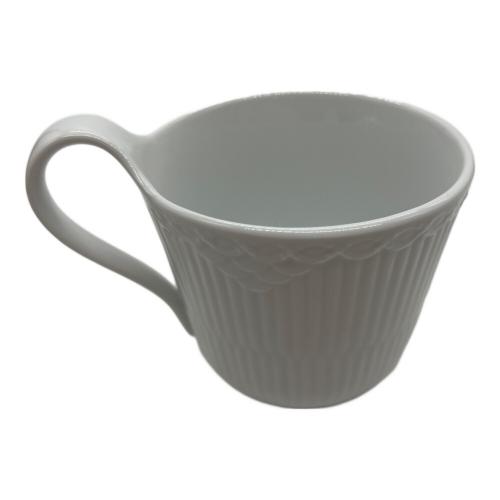 ROYAL COPENHAGEN (ロイヤル・コペンハーゲン) ハイハンドルマグ ホワイトフルーテッド・ハーフレース