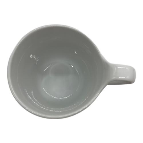 ROYAL COPENHAGEN (ロイヤル・コペンハーゲン) ハイハンドルマグ ホワイトフルーテッド・ハーフレース